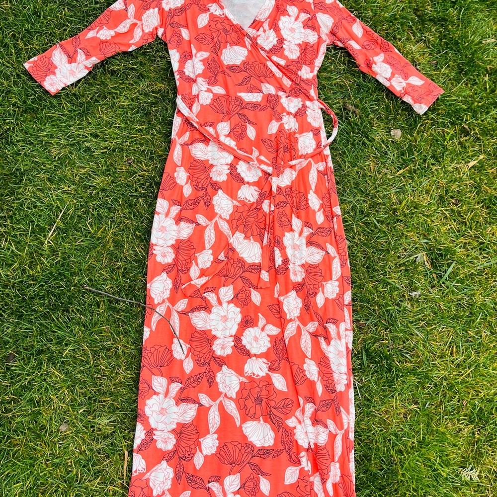 DownEast Coral Pink and White Floral Maxi Dress w/ Ties L